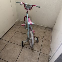Bisycleta Seminueva  Para Niñas En 25 Dolares 