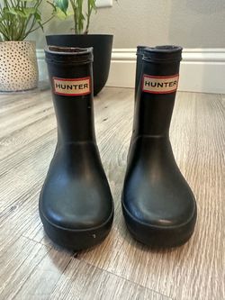 Hunter Toddler Rain Boots! (Size 5 T)