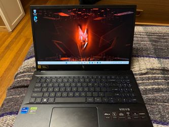 Acer Nitro V 15 Gaming Laptop – RTX 4060 8GB / i7 / 16GB RAM / 144Hz