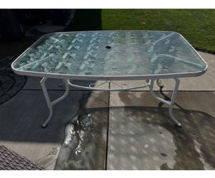 Patio table
