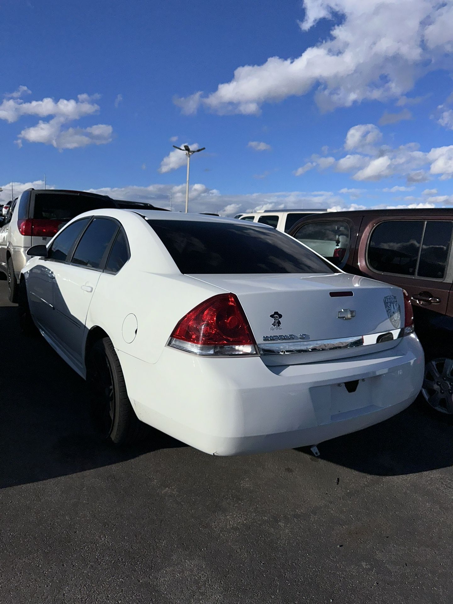 IMPOUND YARD SELLING ALL KINDS OF RUNNING CARS OPEN PUBLIC TO BUY CALL
