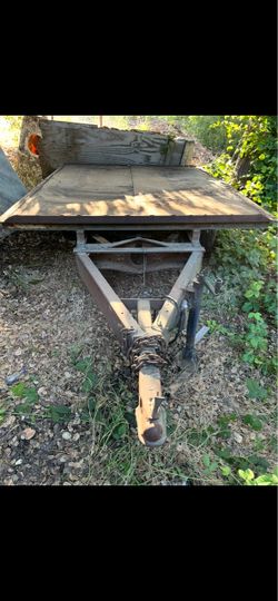 Flat bed trailer