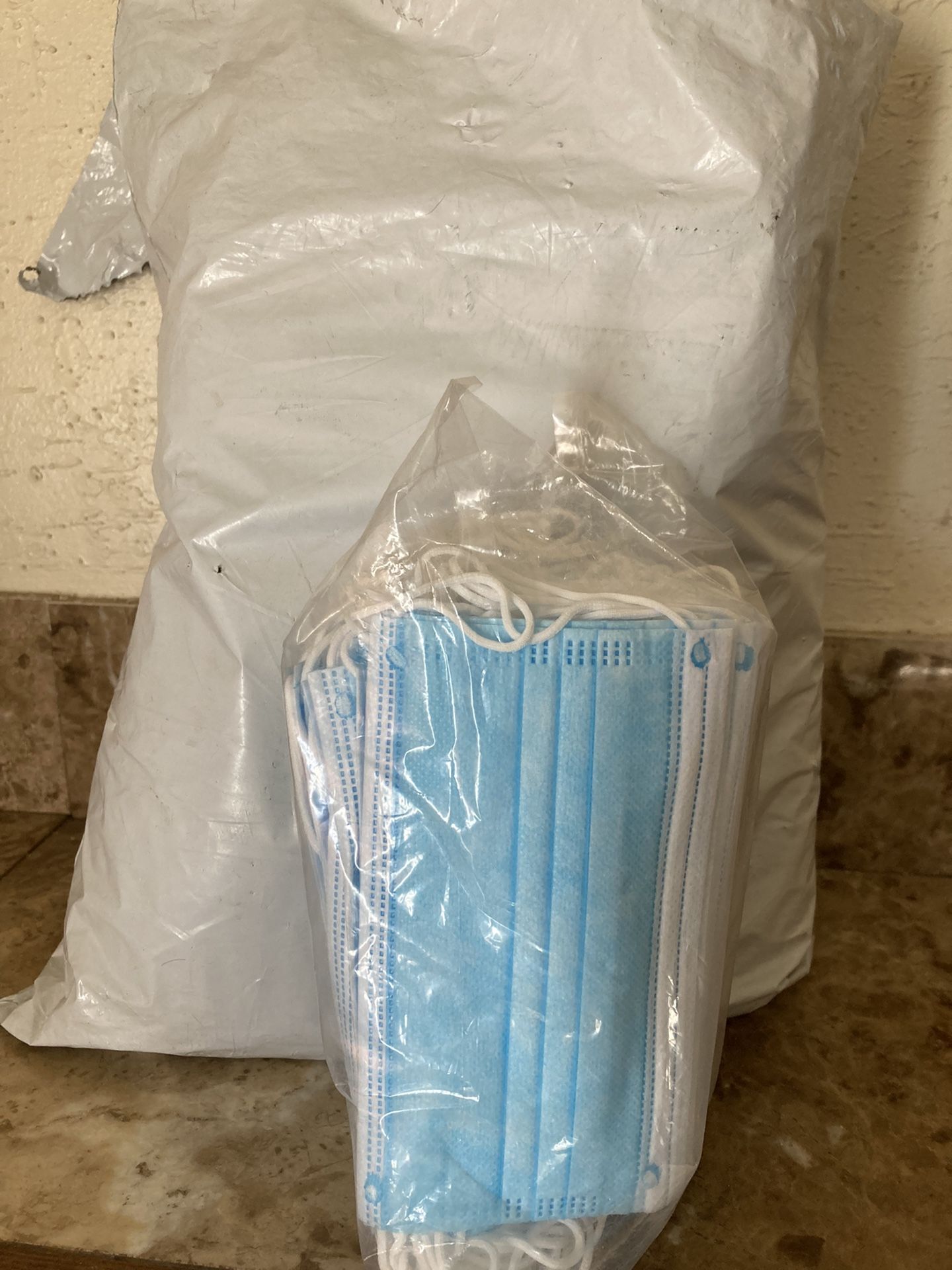 450 Disposable Face Masks