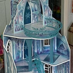 Disney FROZEN ELSA ICE CASTLE Dollhouse