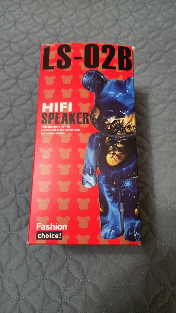 Bear Brick Fashion Choice Hi-Fi Bluetooth Speaker 8"
