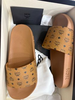 Mom woman slides