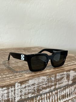 Offwhite Black Sunglasses 100