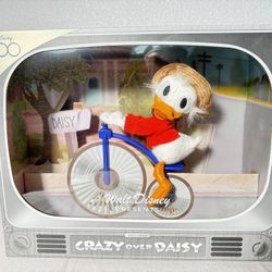 Disney 100 Crazy Over Daisy Donald Duck Figurine Limited Edition New in Box