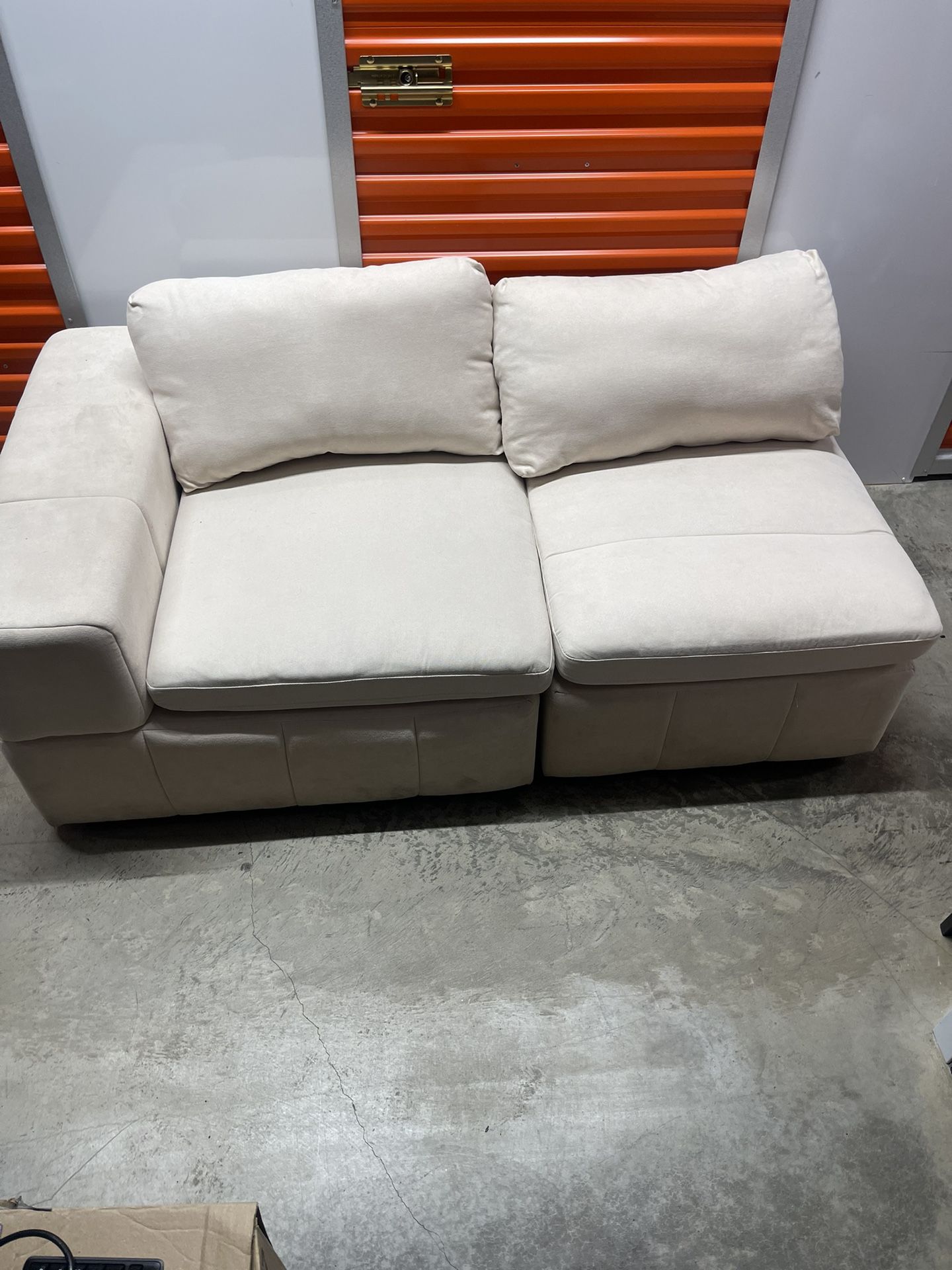 8 Piece Sectional Couch With Ottoman, Very Clean Comes With Covers