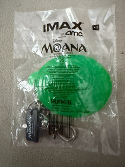 Disney Moana Heart of Te Fiti Glow In The Dark Keychain IMAX AMC Promo New