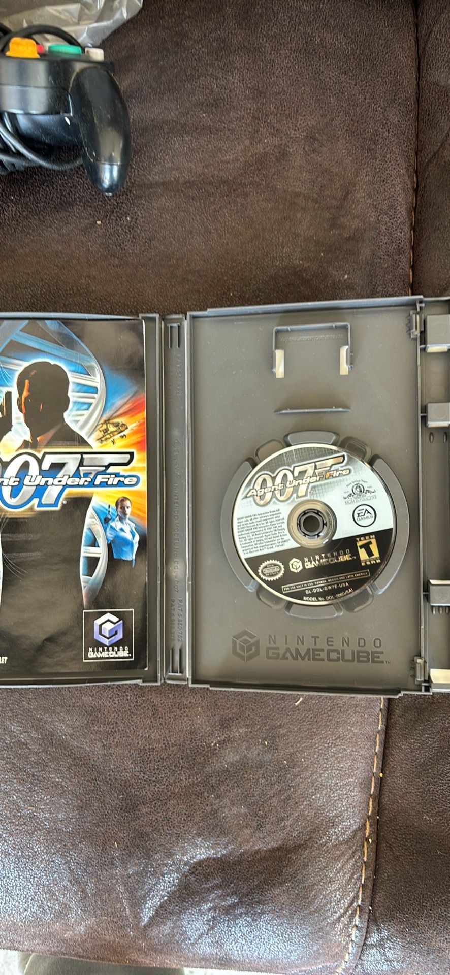GameCube Controllers And Games
