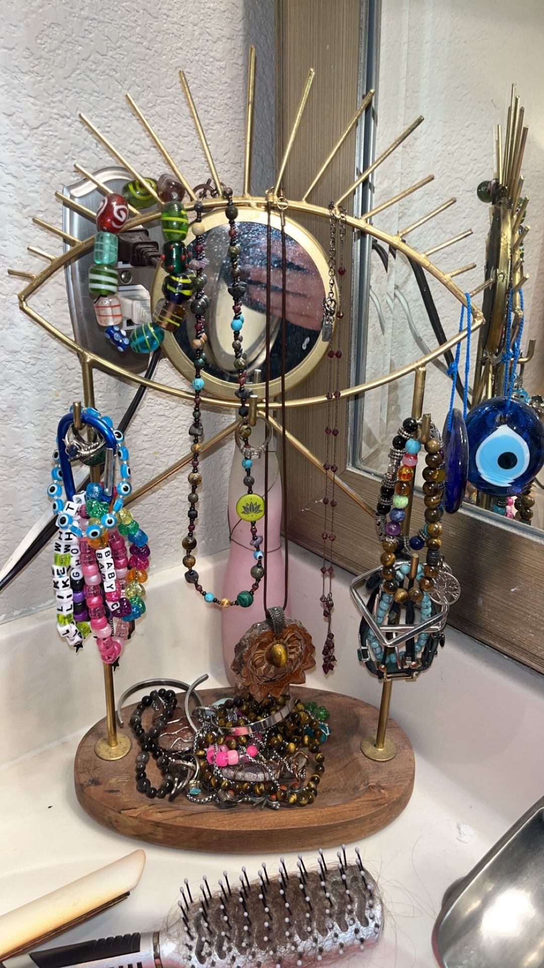 Jewelry holder