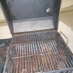 Charcoal BBQ GRILL FOR SALE 