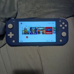 Like New - Nintendo Switch Lite 