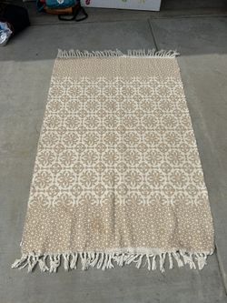 Rug