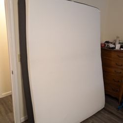 Nectar Premier Queen Hybrid Mattress Free