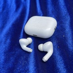 A3048 Apple Airpod Pros (2nd Gen) And A2968 MagSafe Charging Case With C Port
