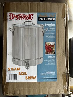 Bayou Classic crock Pot With Spigot