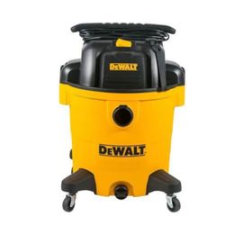DEWALT 12 Gallon Poly Wet/Dry Vac, 5.5 HP Shop Vacuum Wet Vacuum Cleaner for Workshop, Jobsite, Commericial Area, Large Pick-Up Capacity, Yellow,DXV12