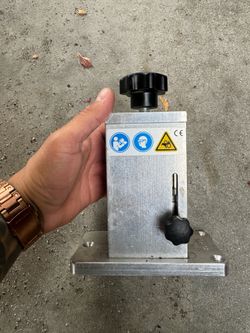 Stripmeister wire stripper