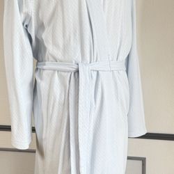 Cabernet, women’s Light blue Robe, Sz M, L
