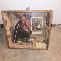 Vintage Camera With Frame  Display  For Decoration 