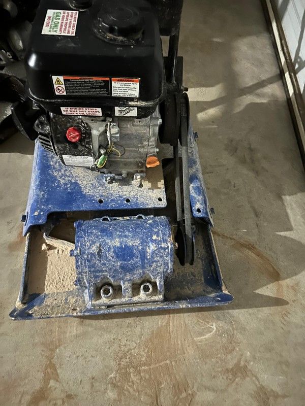 Plate Compactor $70 per day
Power brush $70 per day
Jack hammer makita $70 per day
Trimiadora $70 per day
Motocierra $70 per day
Cajas de clavos