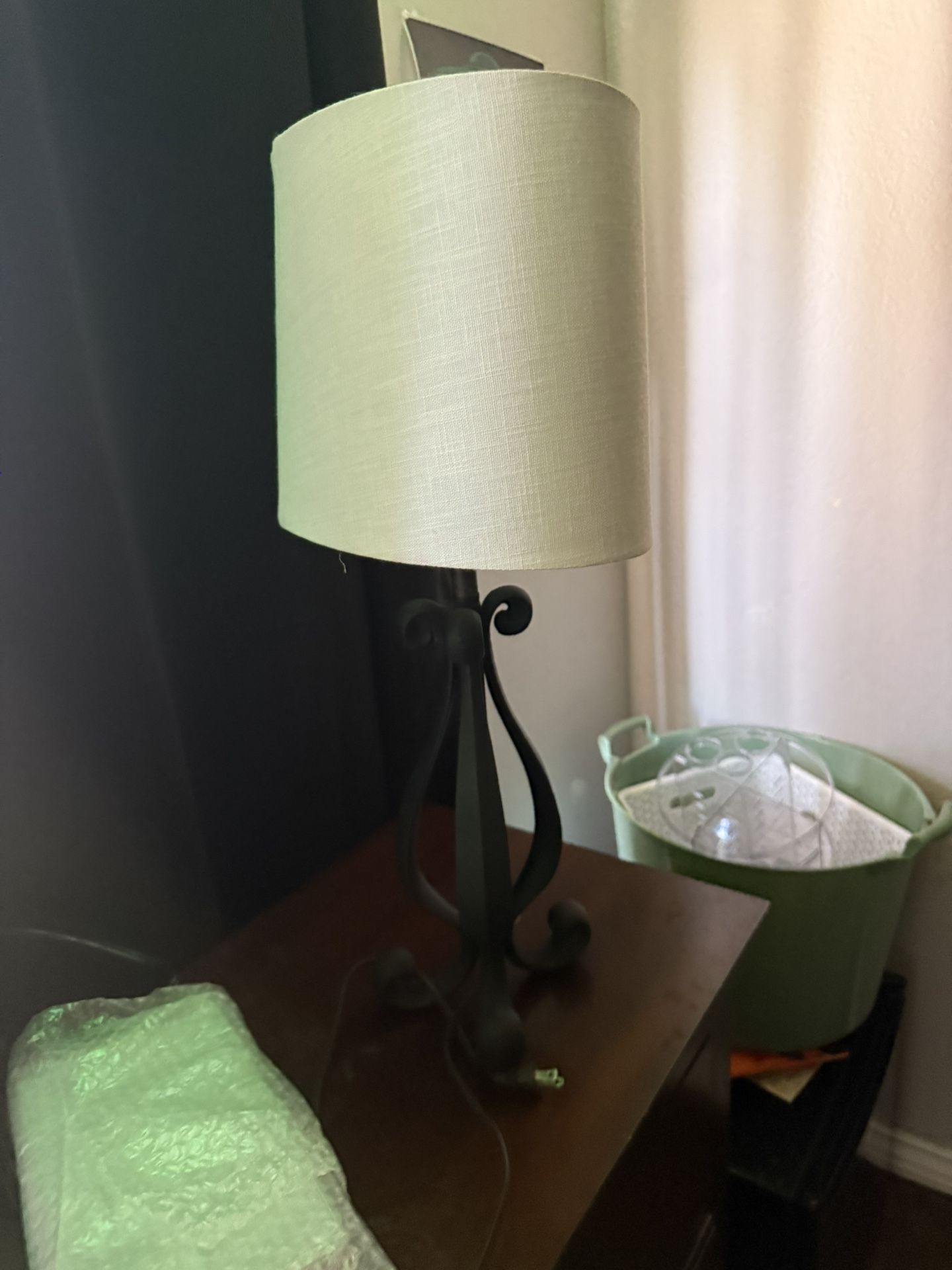 Dressed Set Desk Took Box Lamp