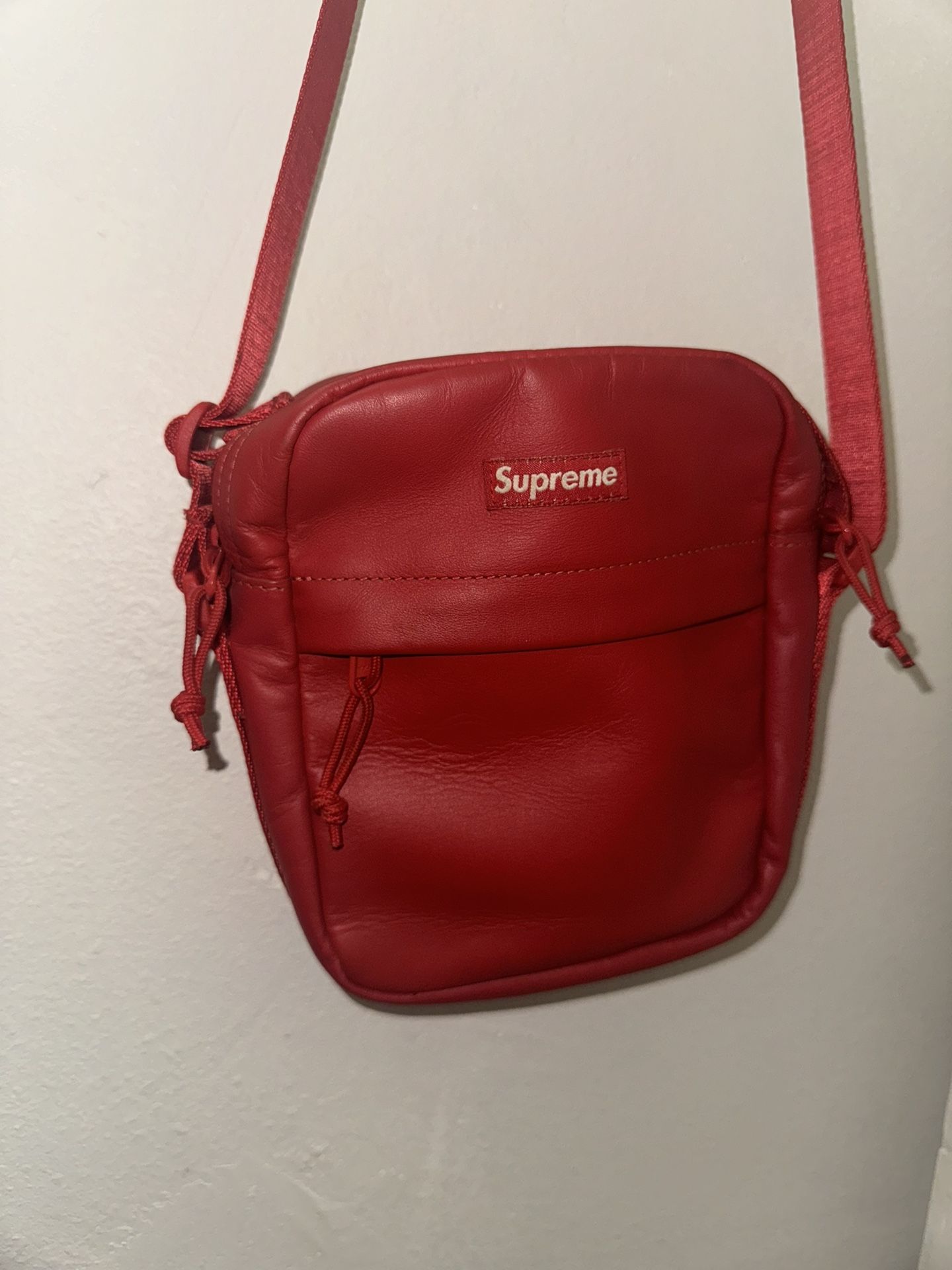 Supreme Leather Shoulder Bag 'Red' 2023 2024