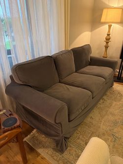 2 IKEA Uppland couches
