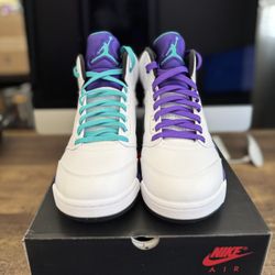 Jordan 5 Grapes NEVER TRIED ON - Men’s Size 12
