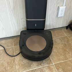 Robot vacuum 