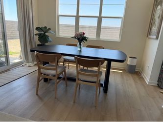 Black kitchen table