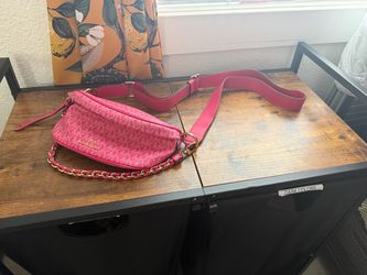 Michael Kors Belt Bag