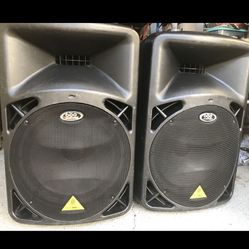2 Behringer B415DSP Eurolive 600W 15" Gorilla PA Speaker with Integrated Mixer