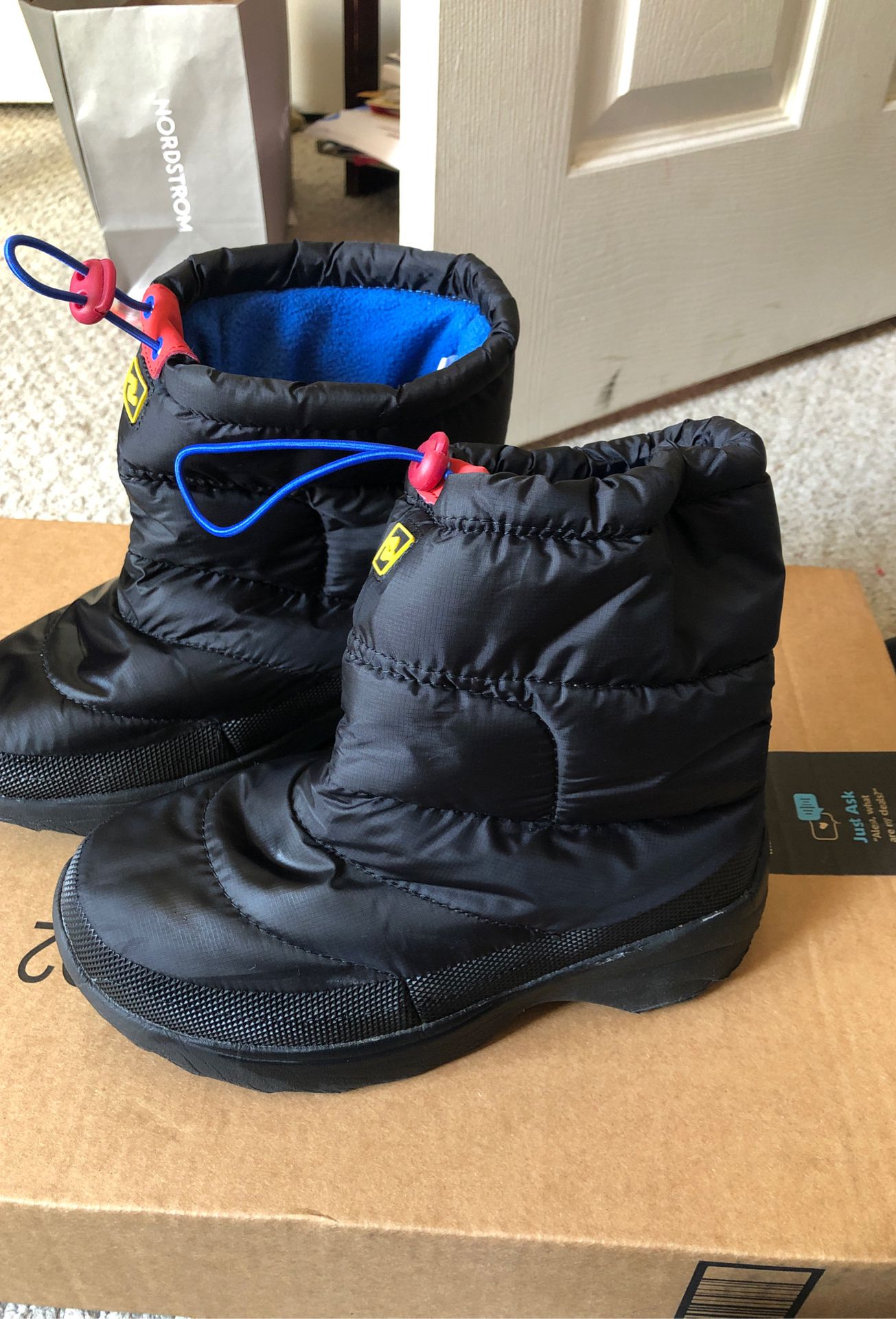 Kids waterproof winter snow boots size 4 and 12