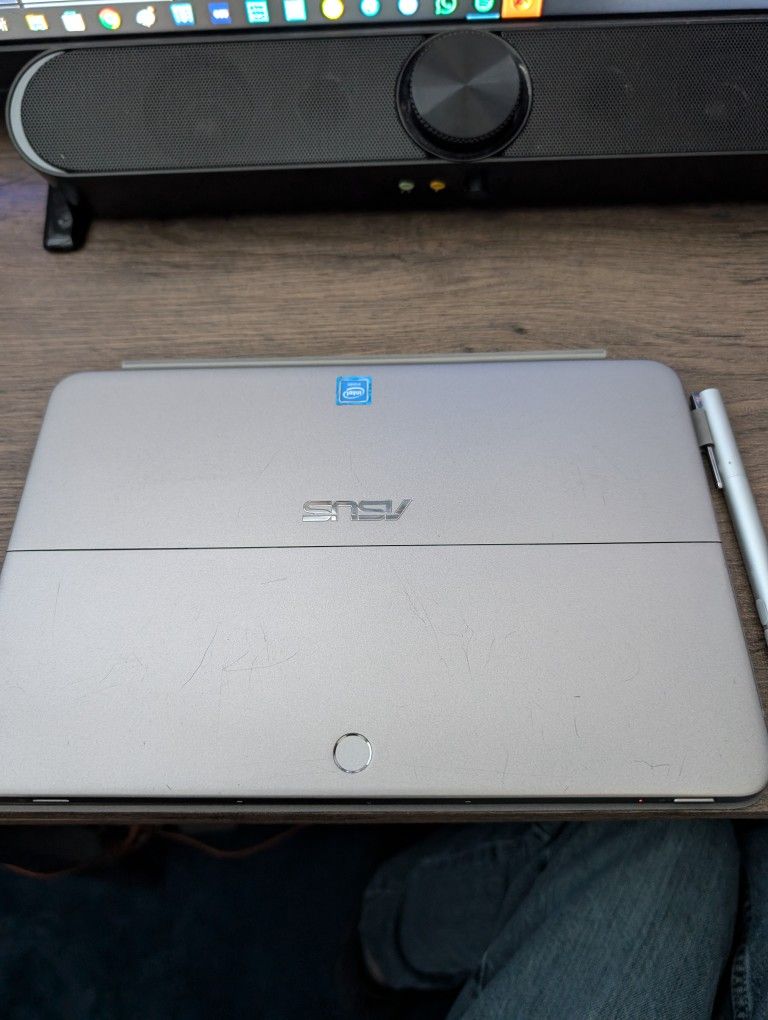 ASUS Transformer Book