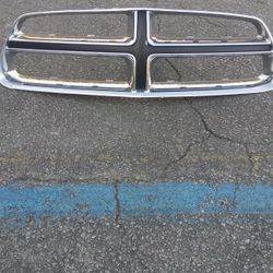 2011 - 2014 Dodge Charger Grill Mint