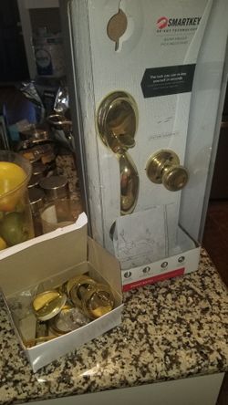 Kwikset Deadbolt Keyed Entry Door Set