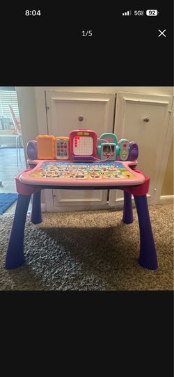 VTech Explore And Write Activity Desk - Pink Music and learning table New in condition