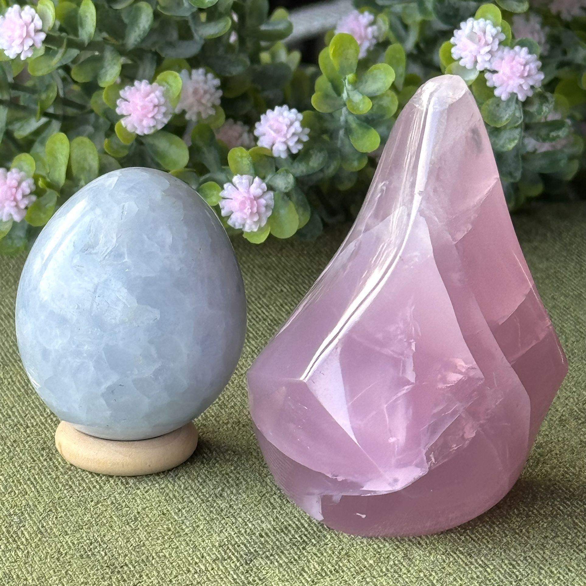 -Rose Quartz 🌸 -Blue Calcite Egg 🩵