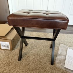 BRAND NEW VANITY BENCH /STOOL