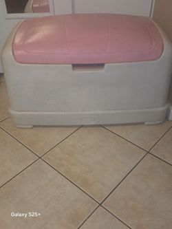 Toy box
