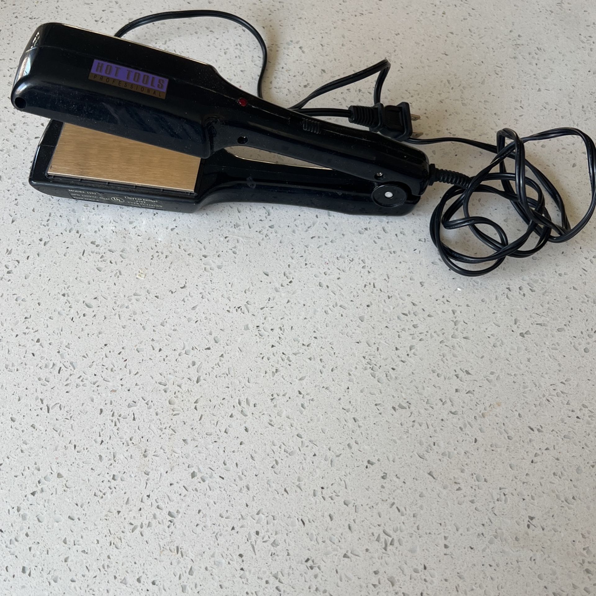 Hair Straightener by Hot Tools Professional 