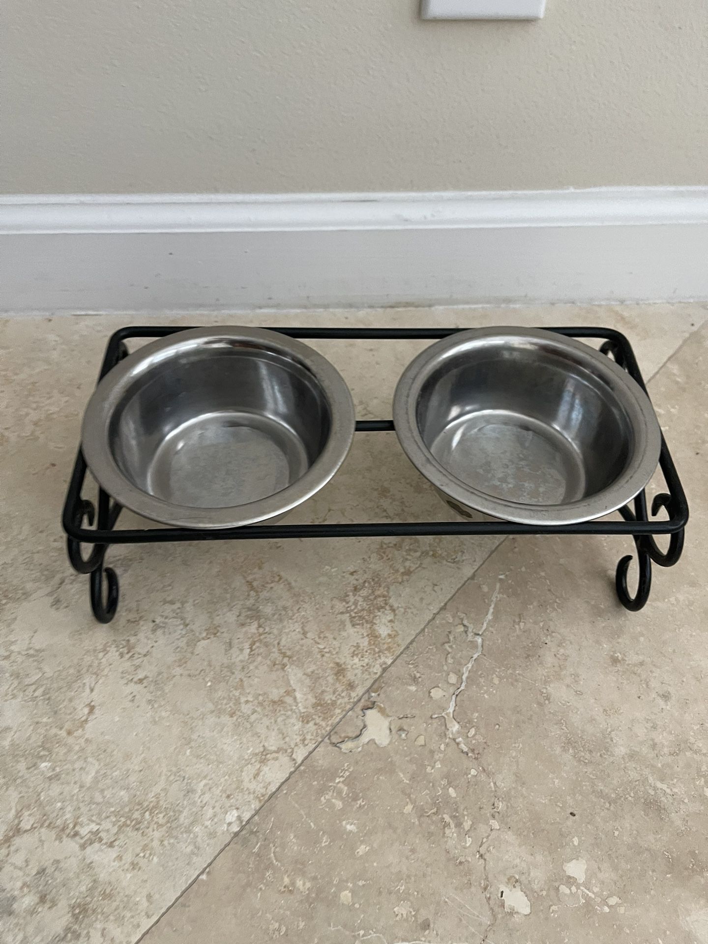 Dog Bowl Stand with 2 Stainless Bowls- LIKE NEW 