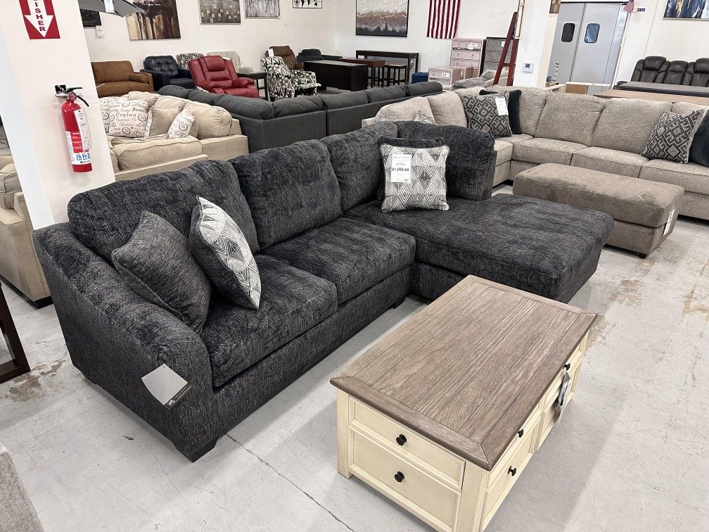 I’m Jon Green, Wayne’s Home Sales Representative🌟 Biddeford L Shaped Modular Sectional With Chaise Fast Delivery, Military Discount