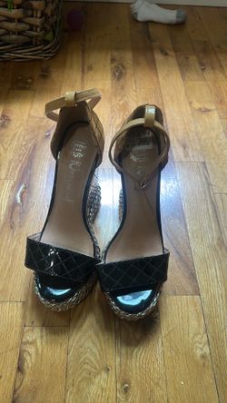 Jeffrey Campbell Chain Platform Sandals – Size 7.5 – $10.00
