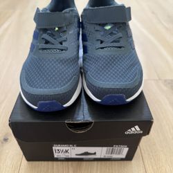  Kids  Sneaker Little Kids 13.5 New In Box ADIDAS