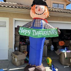 Thanksgiving Scarecrow