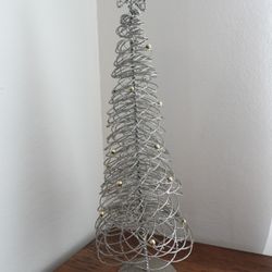 Metal Wire Wrapped Tree — Minimalist Tabletop Decor